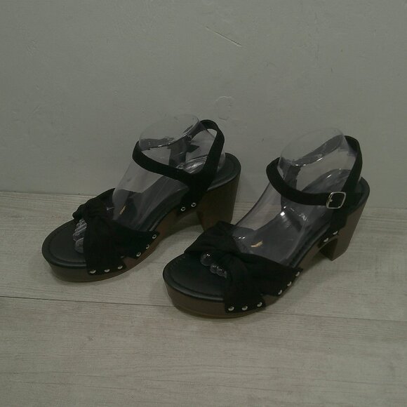 Torrid Black Bohemian Faux Suede & Faux Wood Knot Platform Block Heel Size 10 WW - Picture 13 of 14